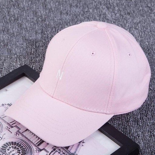 Gorra con letra
