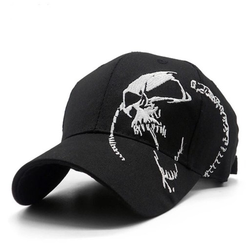 Gorra de hombre con calavera