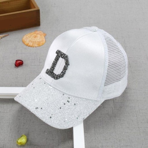 Gorra trucker infantil com a letra T897