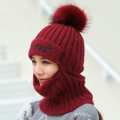 Gorro de inverno feminino com pompom