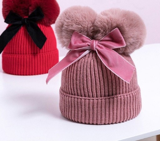 Gorro de Inverno para Crianças com Pompons A498