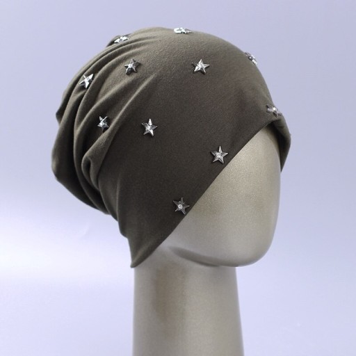 Gorro feminino estilo beanie com estrelas prateadas Corte solto e fluido Mistura de poliéster e algodão Circunferência da cabeça 54 a