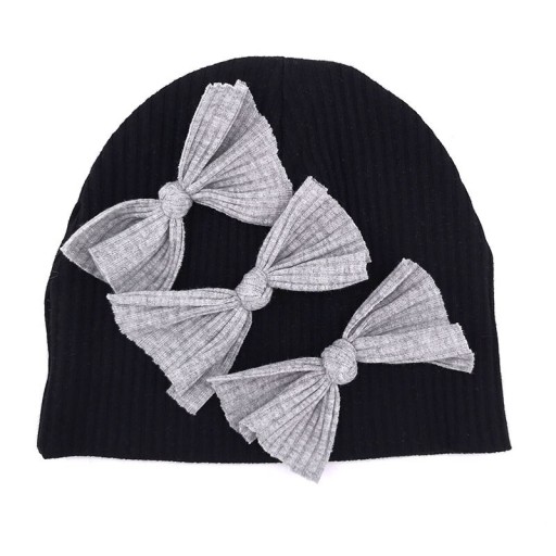 Gorro infantil con lazos Gorro infantil con lazos