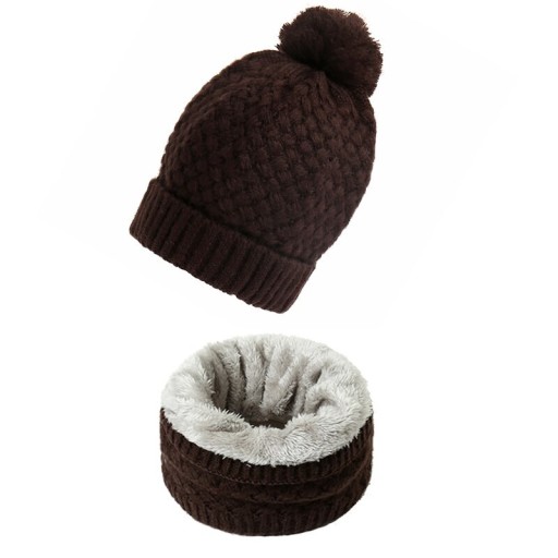 Gorro y bufanda de punto para niños