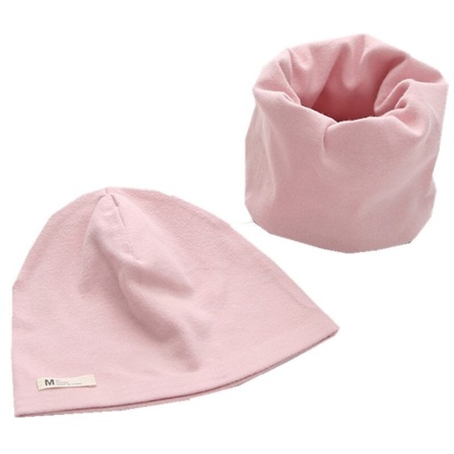 Gorro y pañuelo para niños