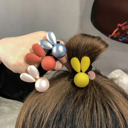 Goupillon à cheveux avec ornement