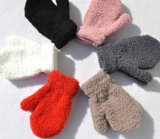 Guanti di peluche per bambini