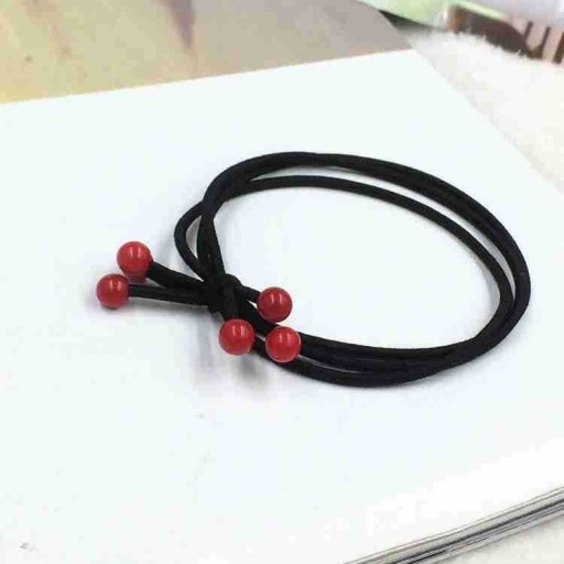 Gumiça preta para cabelo com contas