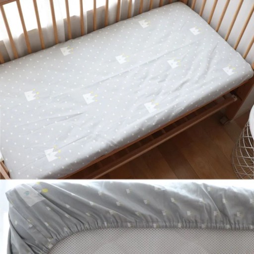 Gyerek ágynemű 130 x 70 cm Pamut feszített lepedő gumival körben Lélegző lepedő koronákkal