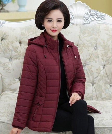 Γυναικεία χειμερινή μπουφάν P1937