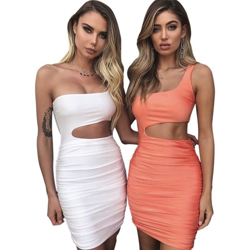 Γυναικεία φορέματα με άνοιγμα