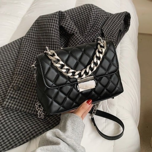 Γυναικεία ραφτή τσάντα crossbody με μαζική αλυσίδα και καπάκι Μεταλλικό κούμπωμα Μακριά αλυσίδα ώμου PU δέρμα 23 x 16 x 8 εκ.