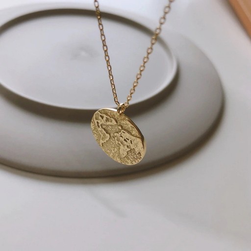 Γυναικείο κολιέ με παγκόσμιο χάρτη και πυξίδα