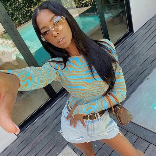 Γυναικείο μπόντι με εκτεθειμένη πλάτη B808