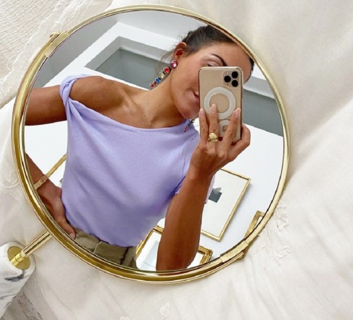 Γυναικείο τοπ με κατεβασμένο ώμο A1088