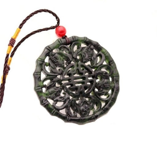 Halskæde med amulet D653
