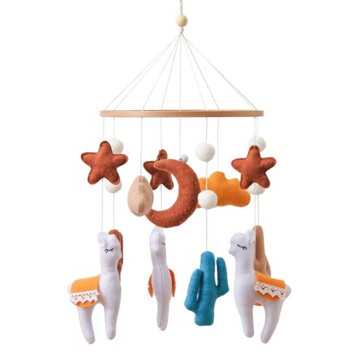 Hangende draaimolen boven de kerststal 45 x 25 cm Houten cirkel met vilten lama&#39;s, sterren, een maan en kleurrijke decoraties