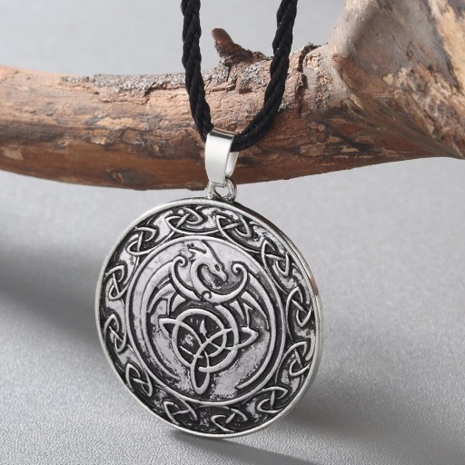 Herenketting met hanger D82