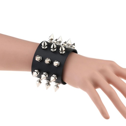 Herre læderarmbånd med pigge
