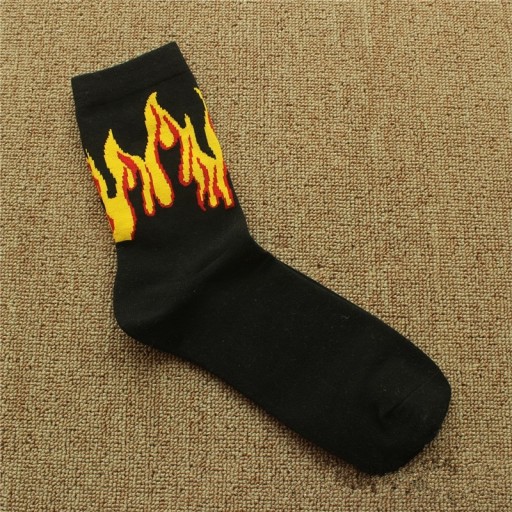 Herrensocken mit Flammen