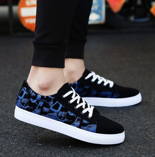 Herresneakers i et smukt design J2197
