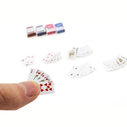 Hrací karty pro panenku E414