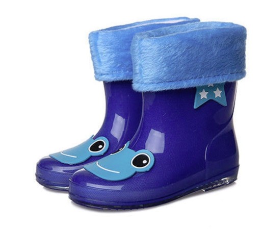 Isolierte Kinderstiefel