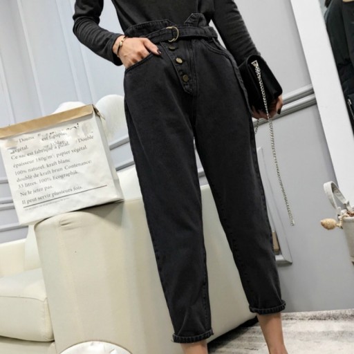 Jeans noirs pour femmes avec ceinture