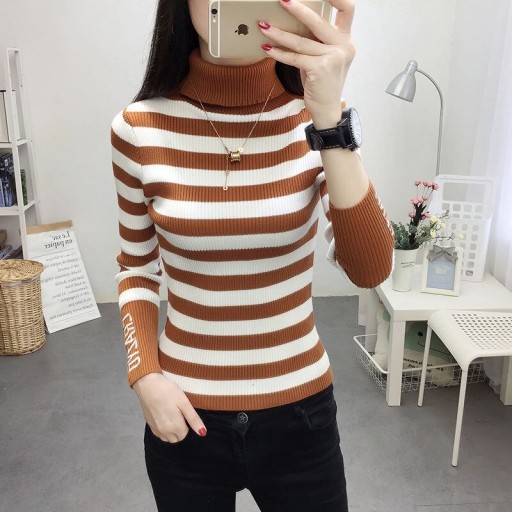 Jersey de cuello alto elástico a rayas para mujer