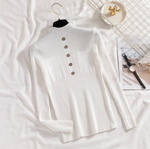 Jersey de cuello alto para mujer con botones y bolsillos.