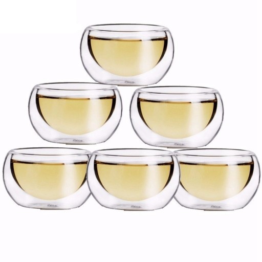 Juego de 6 tazas de té de cristal.