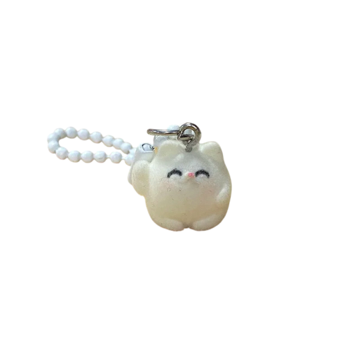 Keyring 2 cm Mini Fluffy Cat Resin Flocking Material Cute Keychain Decoration Backpack