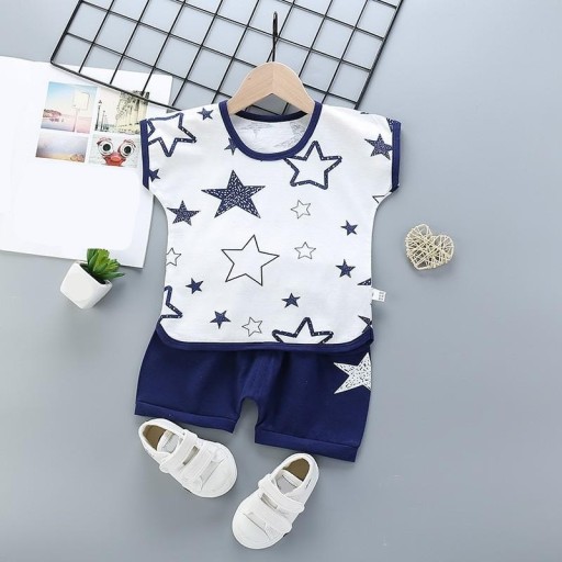 Kinder-T-Shirt und Shorts L1180