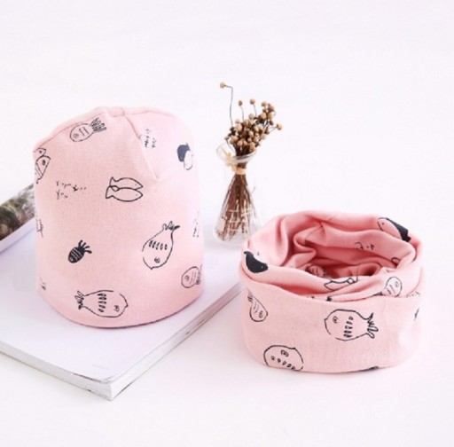 Kinderwintermuts en halsdoek met vis J3025