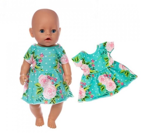 Kleid und Höschen für die Puppe
