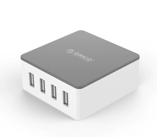 Ladestation med 4 USB-porte K837