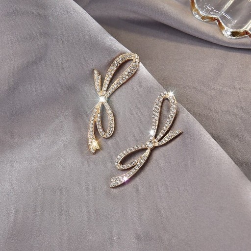 Ladies' Bow Earrings