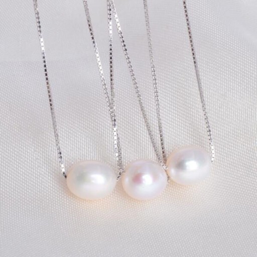Ladies' Pearl Necklace M30