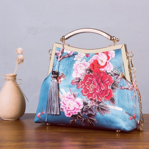 Ladies' Retro Handbag with Flowers