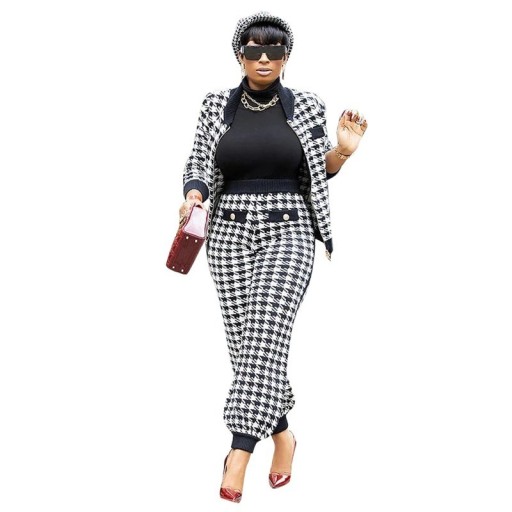 Ladies' Sweater and Trousers B1058