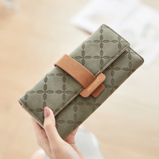 Ladies' Wallet with a Strap M285