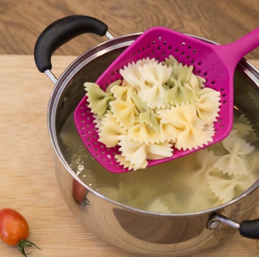 Ladle da cucina con fori J912