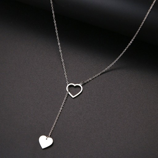 Lange damesketting met hart