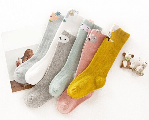 Lange Kindersocken mit Ohren