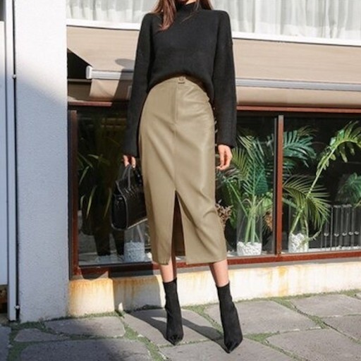 Langer Lederrock für Damen mit Schlitz