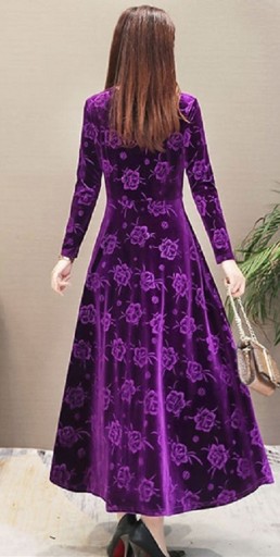 Langes elegantes Kleid