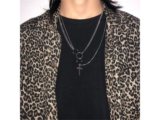 Långt halsband för kvinnor med hänge