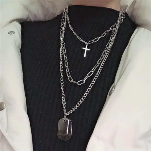 Långt halsband för kvinnor med hänge