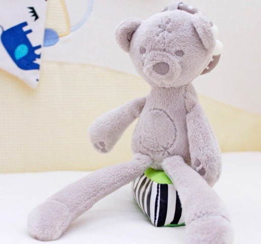 Lapin et ours suspendus pour enfants