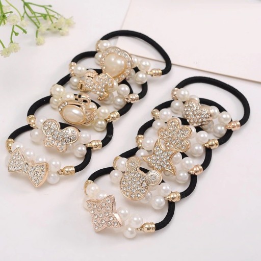 Λαστιχάκι μαλλιών με πέρλες και διακοσμητικά